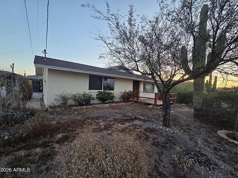 1214 E MOON VISTA Street photo 3