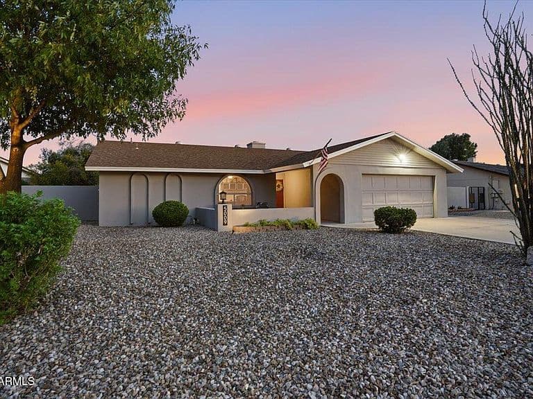 5009 E BLANCHE Drive photo 3