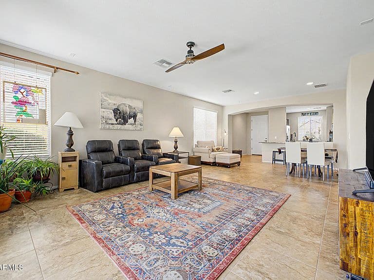 26914 W Zachary Drive photo 5
