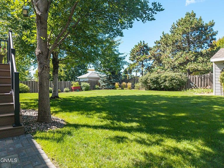 2524 Sharps Loop photo 2