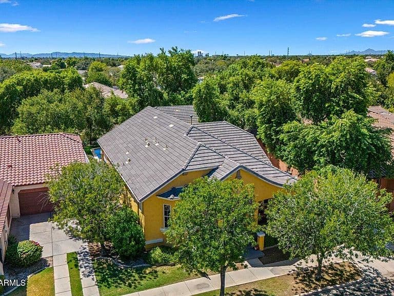 1386 S PECAN Street photo 2