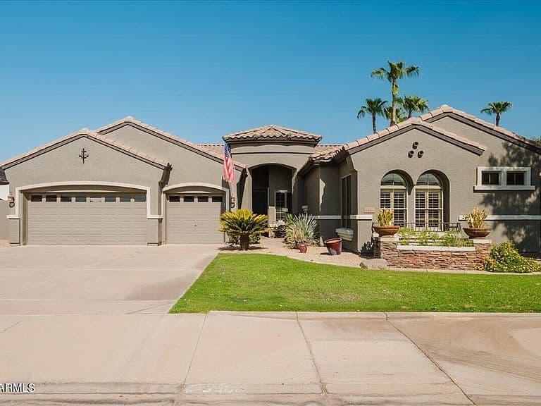6583 S TERESA Drive photo 1