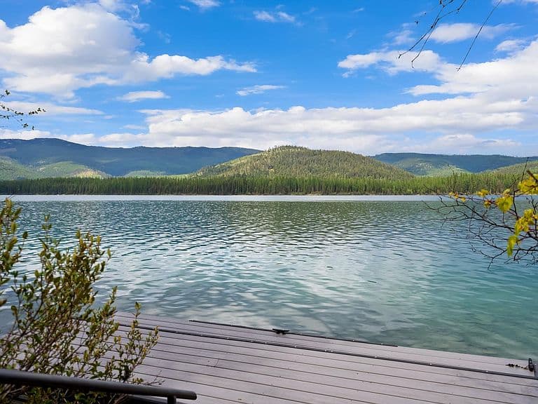 4247 Ashley Lake Rd photo 2