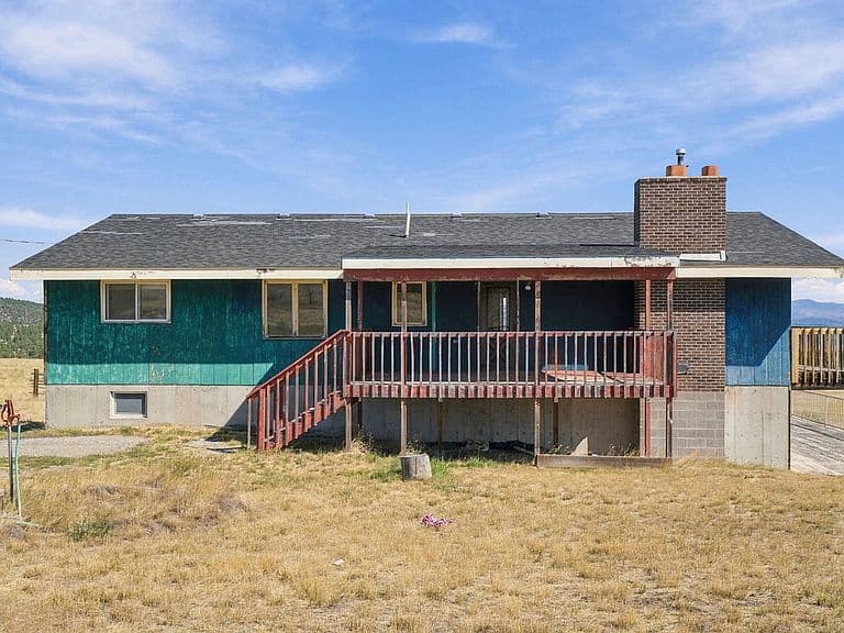 6575 Raven Rd photo 2