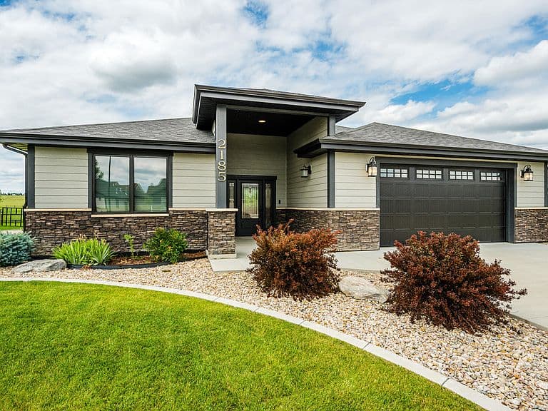 2185 Paint Rock Dr photo 1