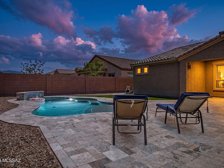 5550 W Jade Rock Pl photo 4