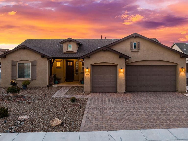 7700 E Serenade Cir photo 1