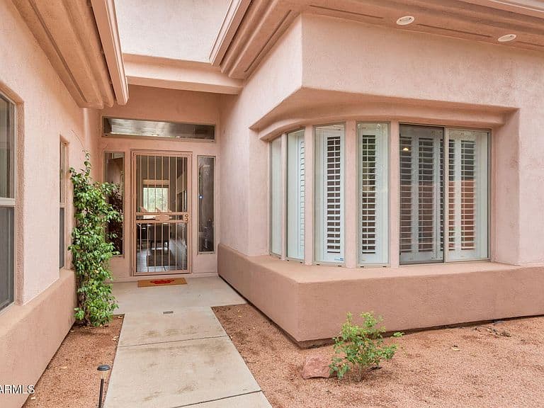 210 White Tail Drive photo 4