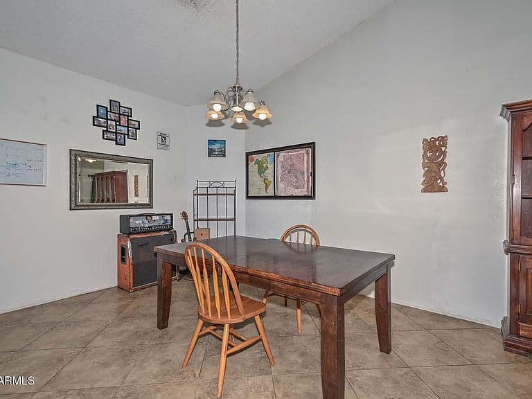 13417 N 53RD Drive photo 4