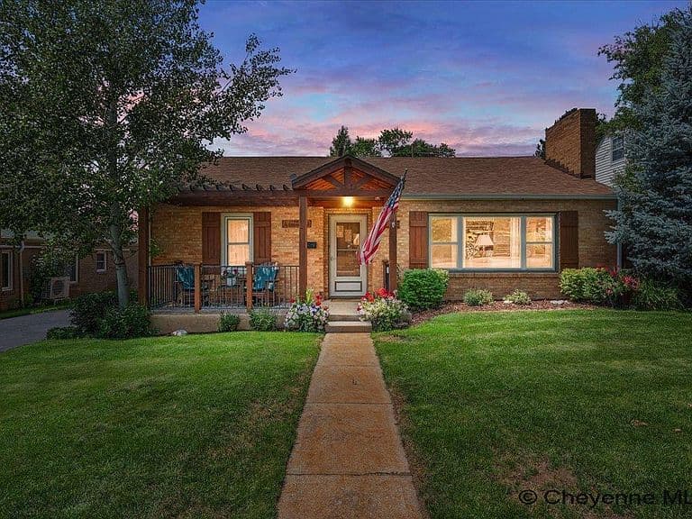3716 McComb Ave photo 1