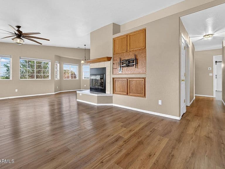 8000 EAGLES NEST Lane photo 4