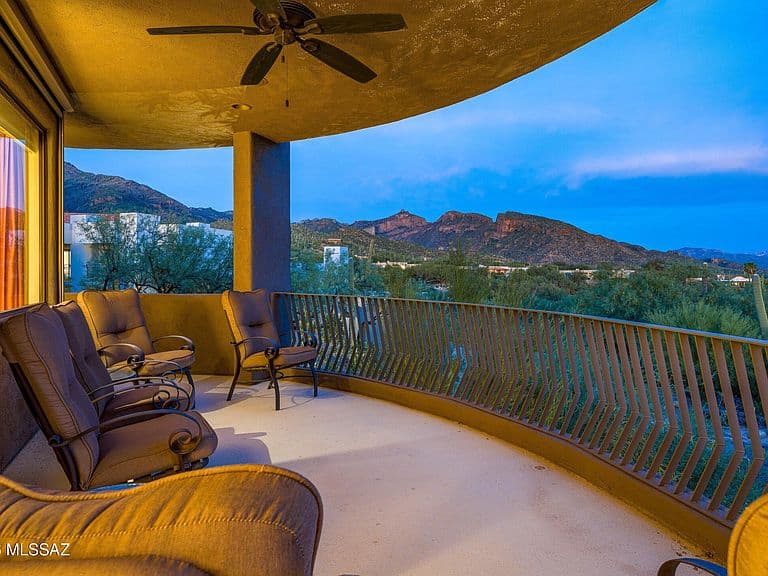 6211 N Desert Moon Loop photo 4