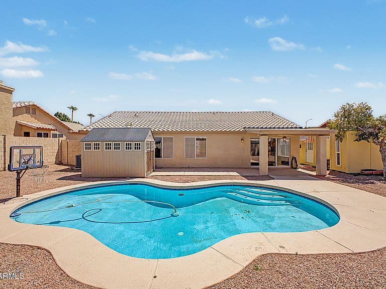 6310 E PORTIA Street photo 1