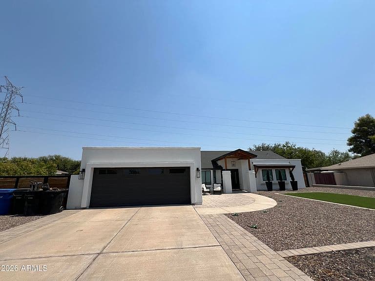 2157 N DORAN -- photo 2