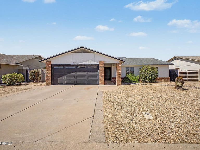 804 W NOPAL Place photo 1