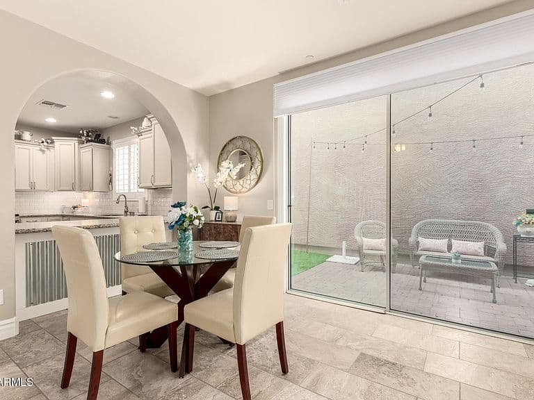 28927 N 124th Dr photo 5