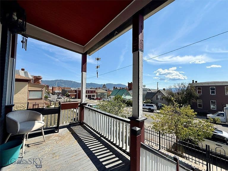 309 W Granite St photo 3