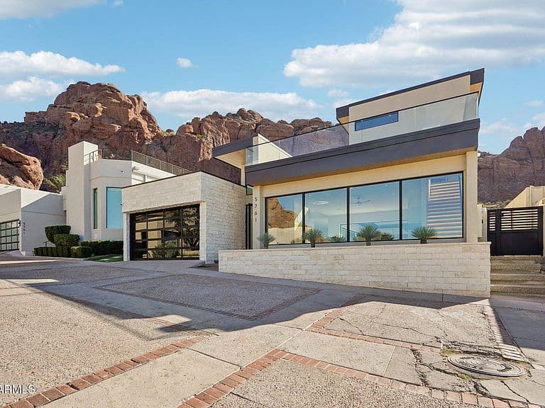 5761 N ECHO CANYON Circle photo 3
