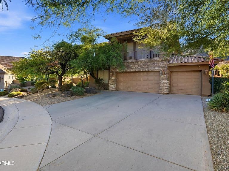 13602 S 32ND Street photo 4