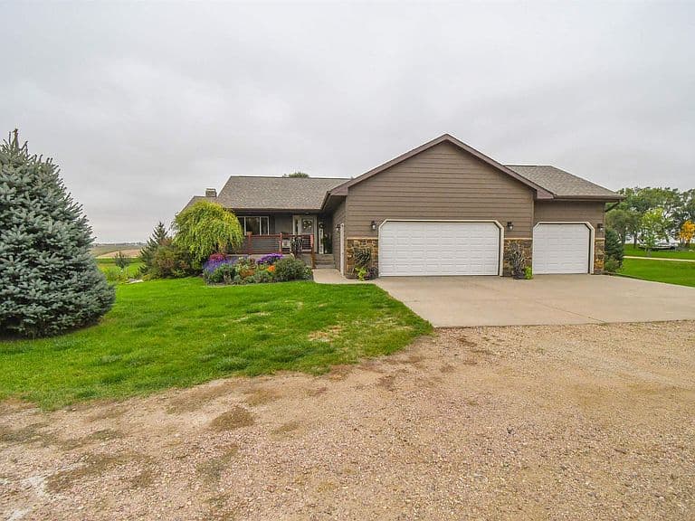 45223 Trystan Ct photo 1