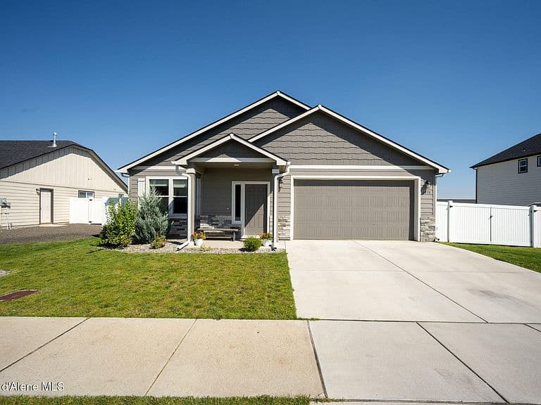 3898 N June Bug St photo 2