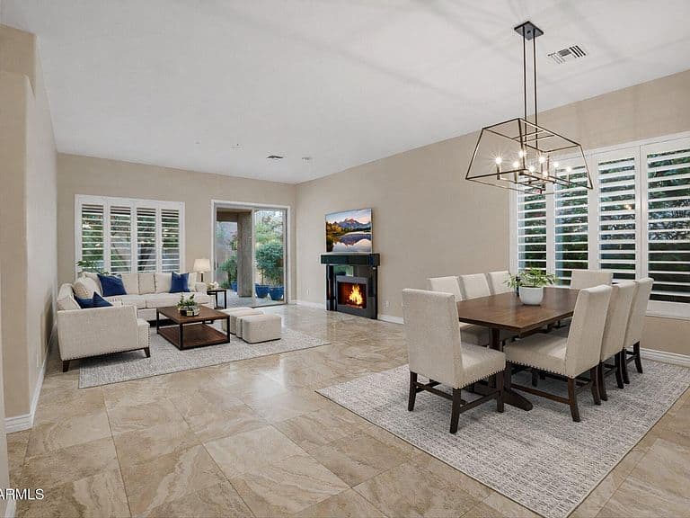 15687 N 104th St photo 5