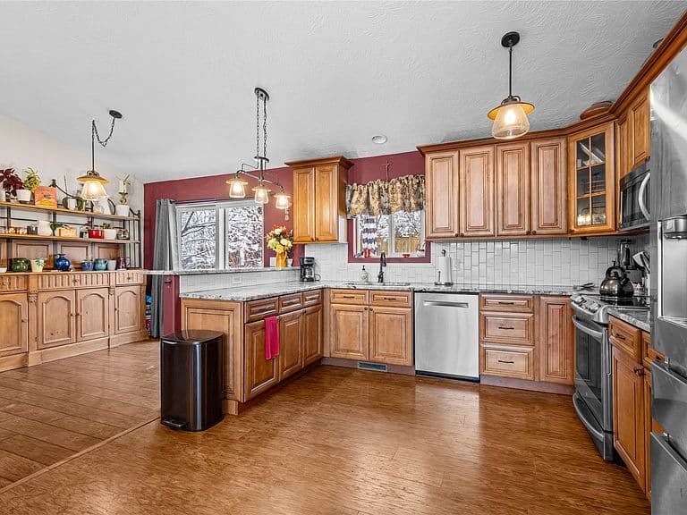 141 Beargrass Ln photo 5