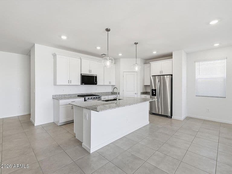 30549 W CREOSOTE Way photo 1