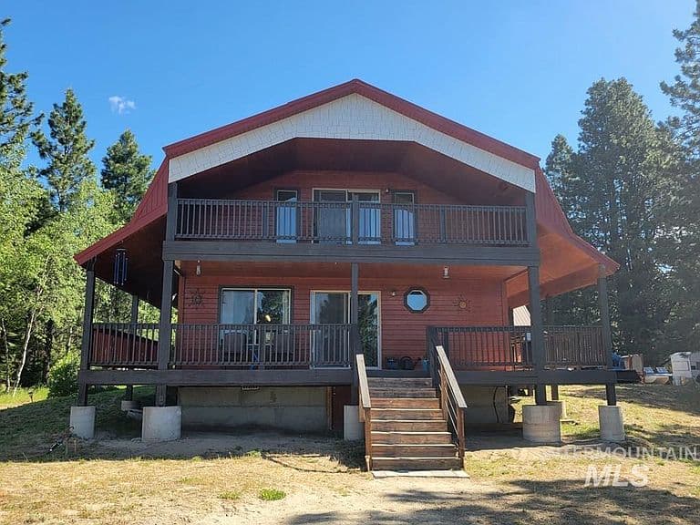 10346 Emma Loop photo 2