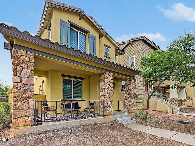 2869 N Claire Drive photo 3