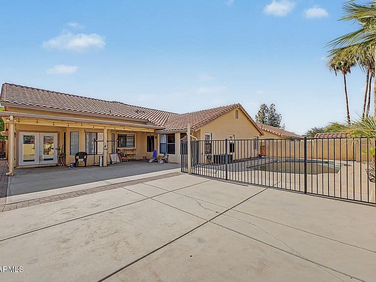 10910 W ASHBROOK Place photo 5