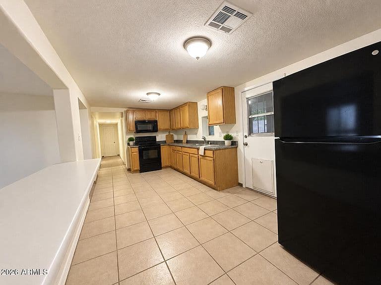 573 S OCOTILLO Drive photo 3