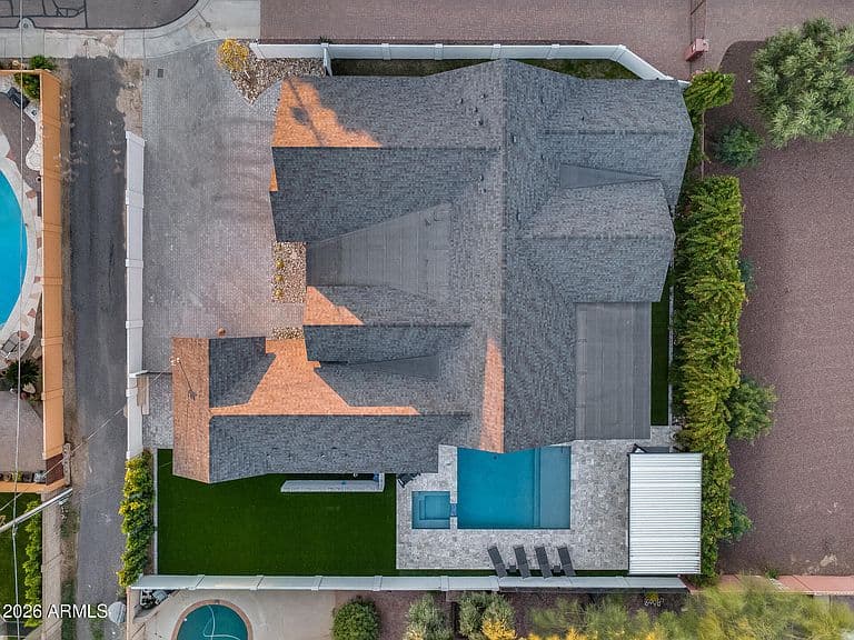 8211 N 17TH Avenue photo 5