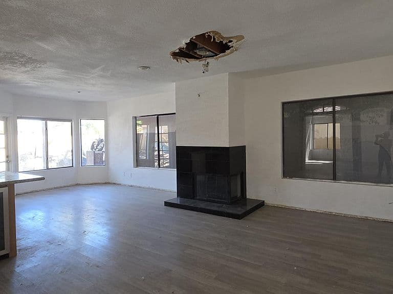 11028 W CRIMSON Lane photo 4