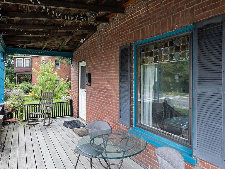 412 North Avenue photo 5