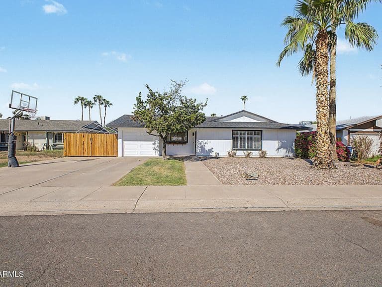 6212 S El Camino Drive photo 2