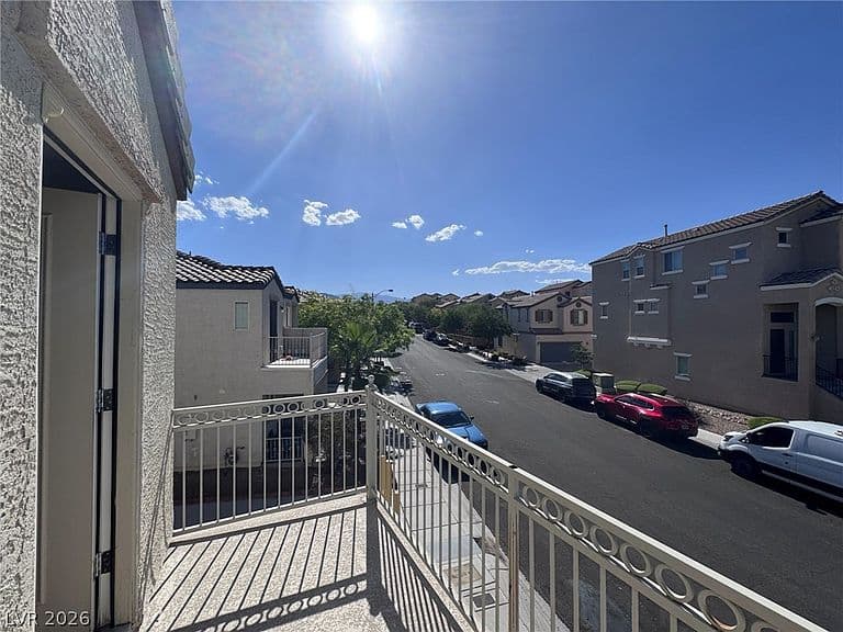 8949 Careful Canvas Ave photo 2