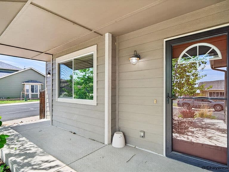 1026 Melody Ln photo 3