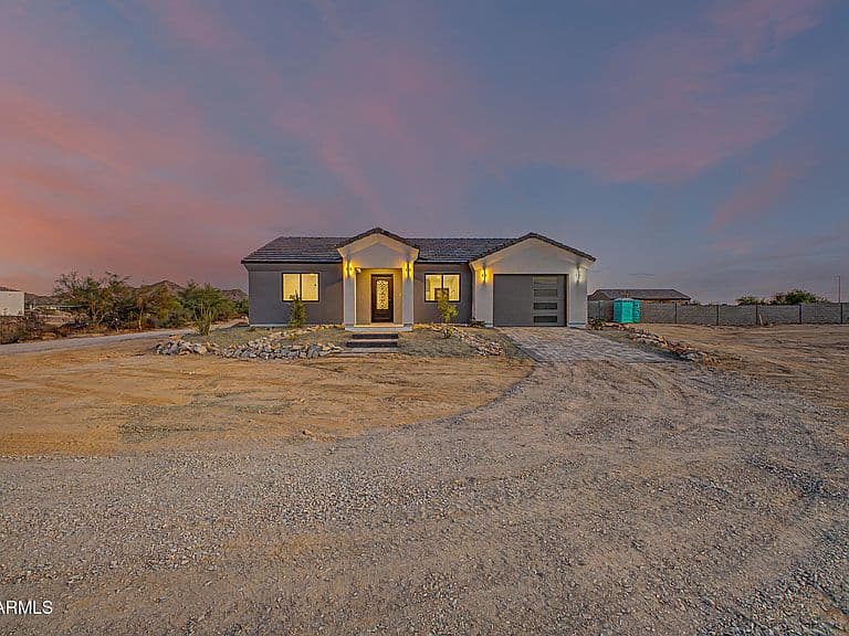 19403 W RUSTLER Road photo 5