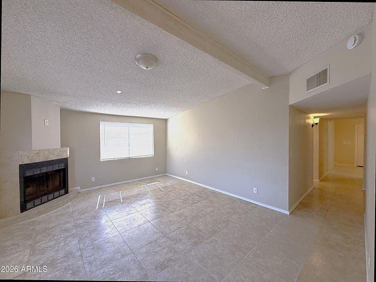 2713 E JUNIPER Avenue photo 2
