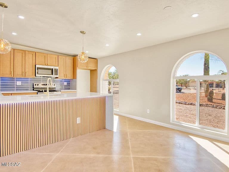 1602 W Dawn Dr photo 4
