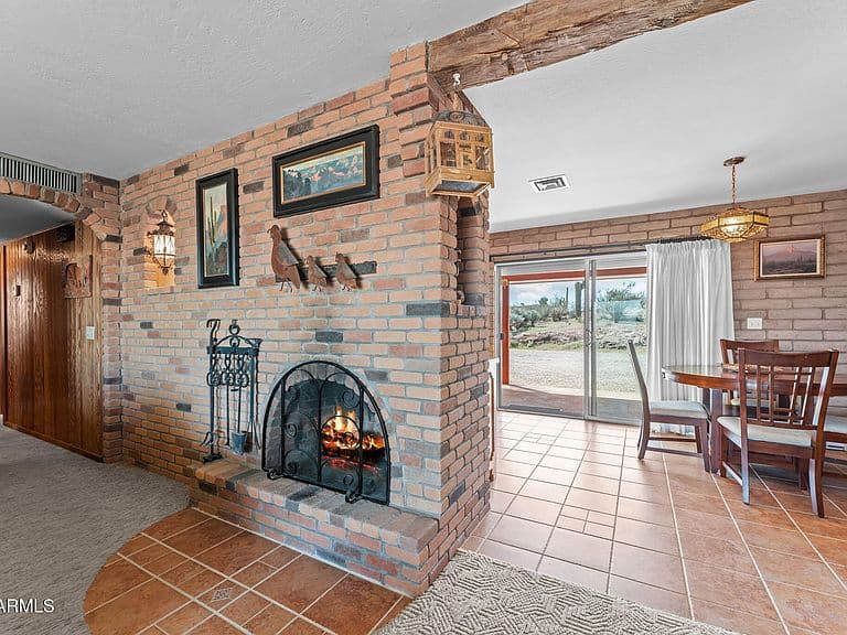 1605 S Corral Drive photo 5