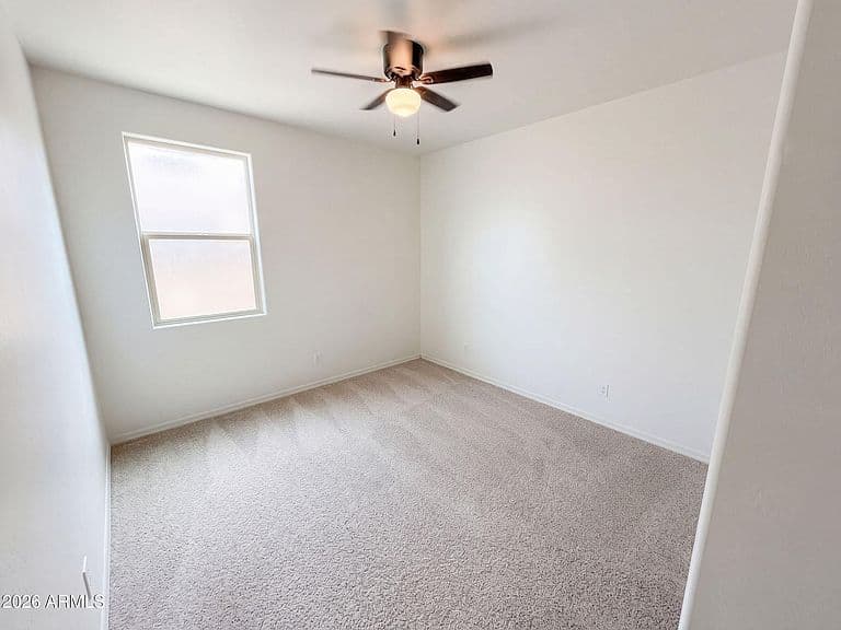 15237 W SHERMAN Street photo 4