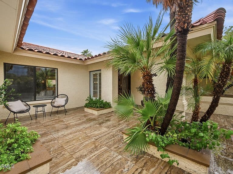 16234 N 63RD Street photo 2