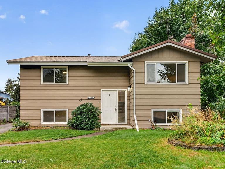 1516 E Harrison Ave photo 1