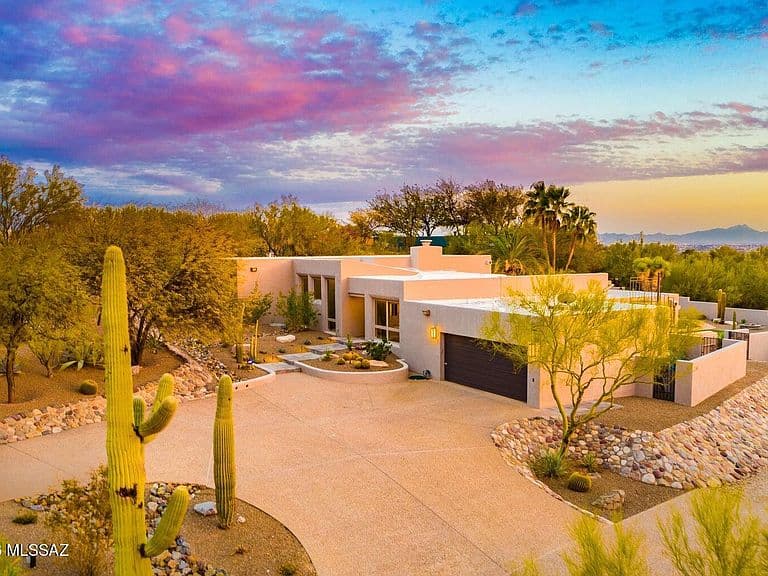 4560 E Avenida Shelly photo 2