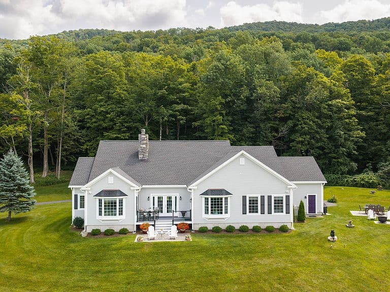 4155 Danby Pawlet Rd photo 4