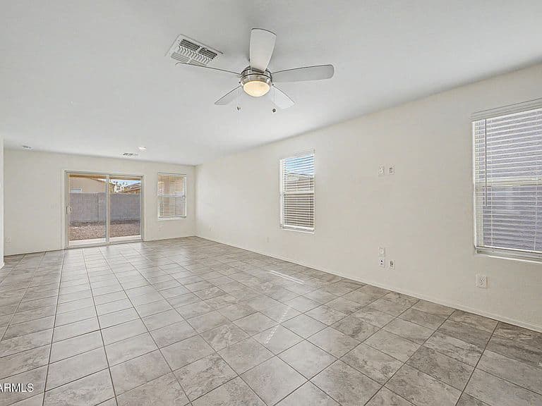 12645 W PALMAIRE Avenue photo 4
