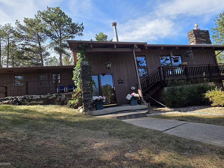 4201 Wonderland Dr photo 2