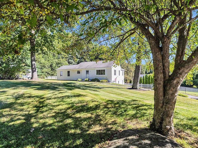 78 Abbot Hill Acres Road photo 1